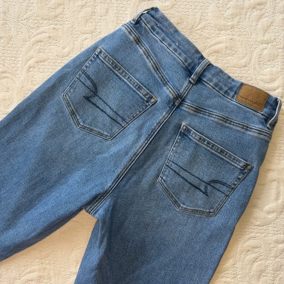American Eagle curvy mom jeans - Picture 5 of 6